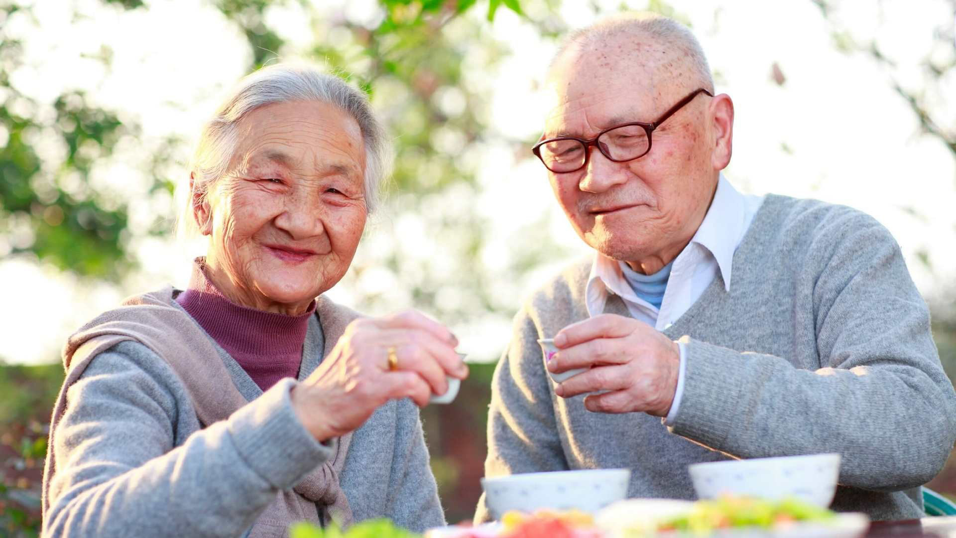 Người cao tuổi là bao nhiêu tuổi theo quy định năm 2023