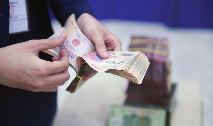 Phí quản lý hợp đồng bảo hiểm hưu trí