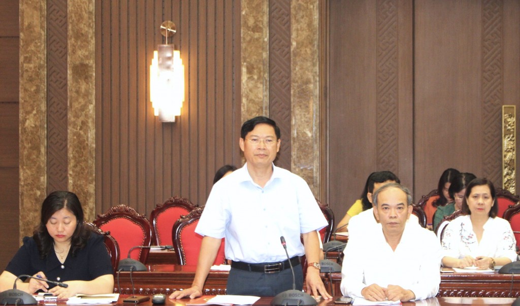 Đảng viên có yếu tố nước ngoài