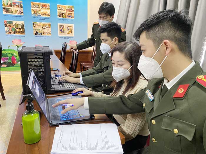 Tội đánh cắp thông tin cá nhân