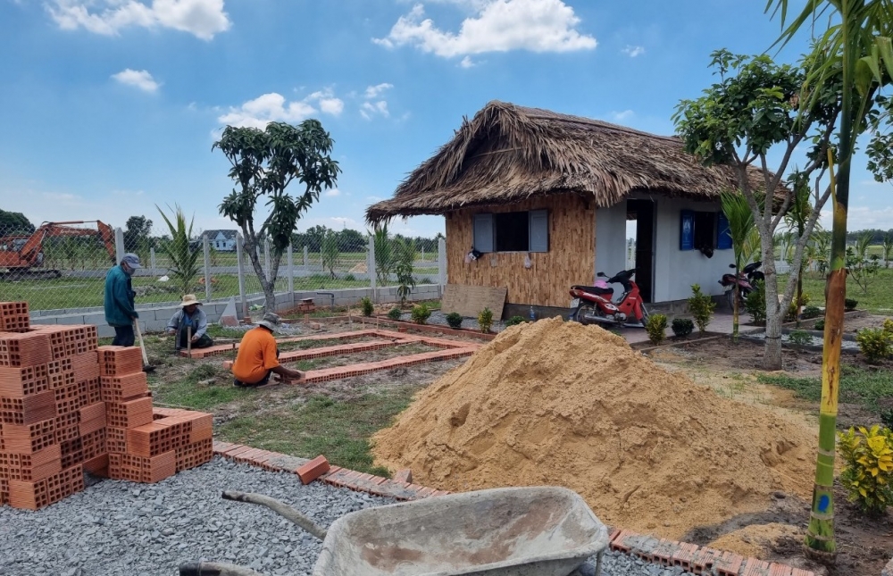 Xây nhà trên đất nông nghiệp có được tách thửa không
